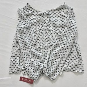 (NWT) MERONA flowy blouse